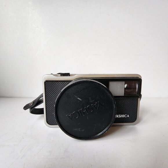 Yashica EZ-Matic Electronic Camera Yashinon 37mm 1:2.8 lens 126 Film Untested - Picture 2 of 9